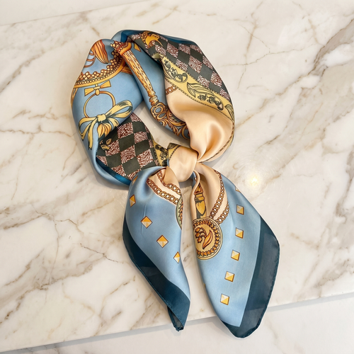 Foulard femme 70×70 cm Baroque bleu doré – Roselys Paris