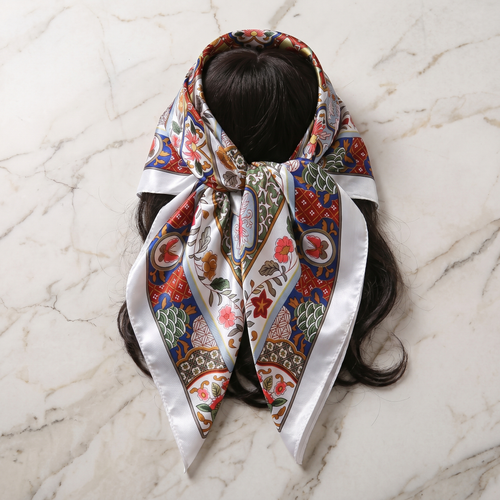 Foulard femme 70×70 cm Baroque blanc rouge – Roselys Paris