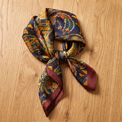 Roselys Paris foulard femme doré noir baroque carré satiné 70x70 cm