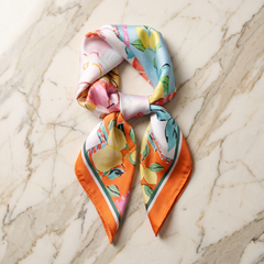 Roselys Paris foulard femme blanc orange fleuri carré satiné 70x70 cm