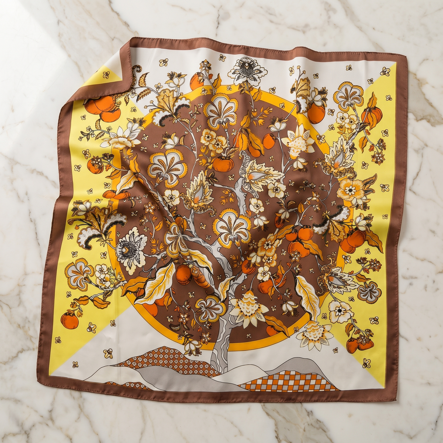Roselys Paris foulard femme orange doré baroque carré satiné 70x70 cm