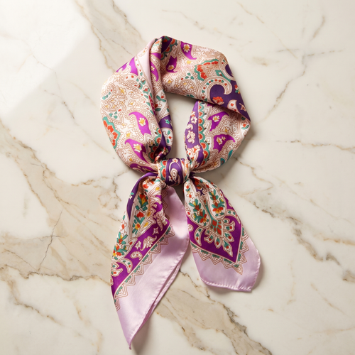 Foulard femme 70×70 cm Baroque lilas blanc – Roselys Paris