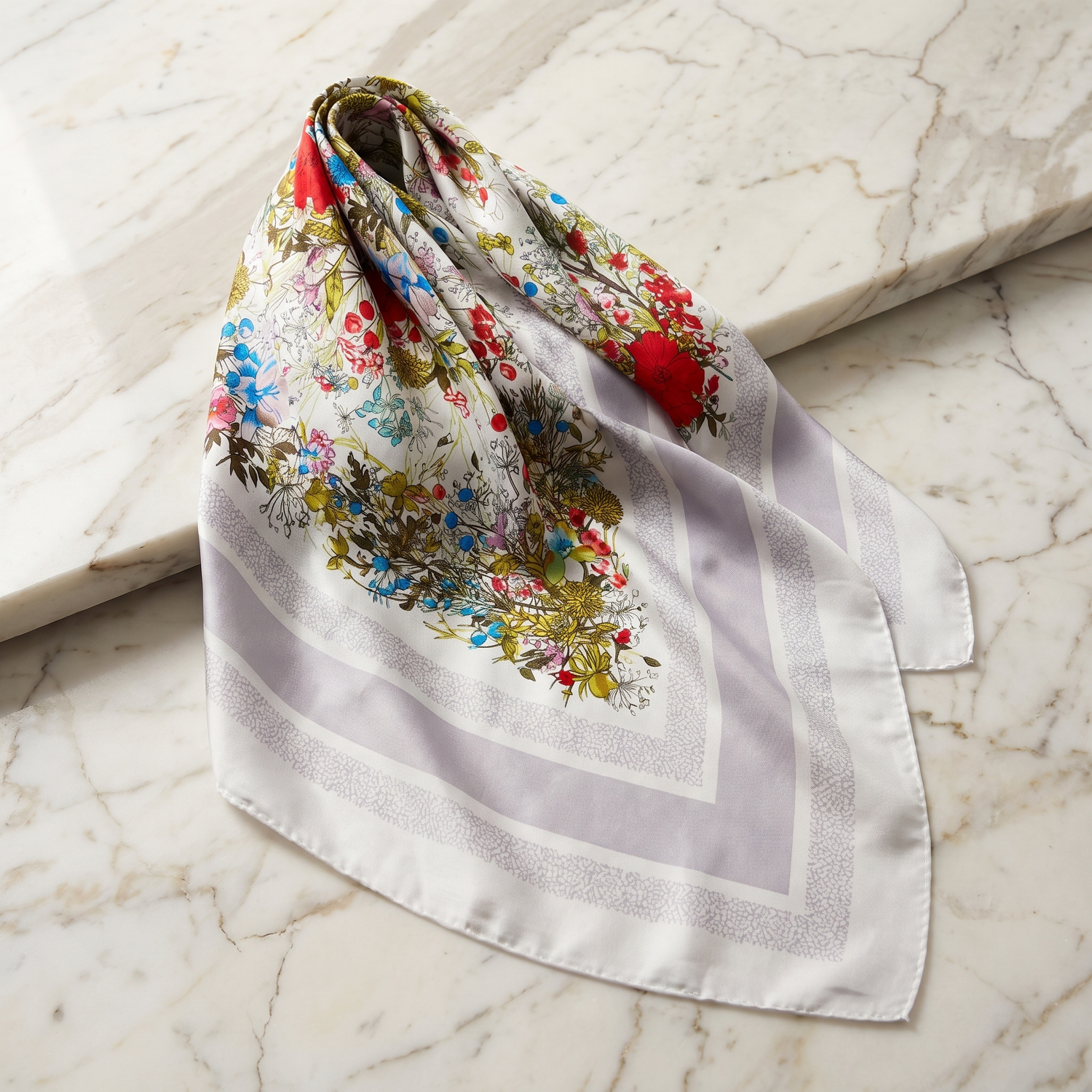 Roselys Paris foulard femme blanc rose fleuri carré satiné 70x70 cm
