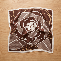 Roselys Paris foulard femme marron crème fleuri carré satiné 70x70 cm