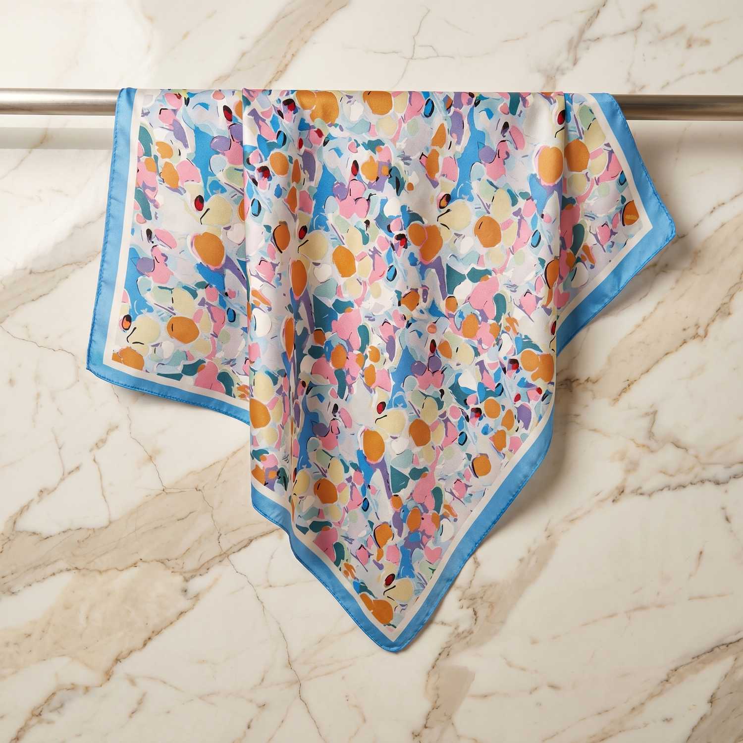 Roselys Paris foulard femme blanc bleu fleuri carré satiné 70x70 cm