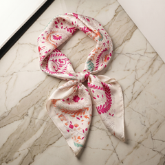 Roselys Paris foulard femme blanc rose fleuri carré satiné 70x70 cm