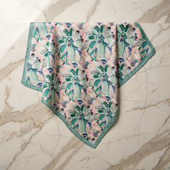 Roselys Paris foulard femme blanc vert fleuri carré satiné 70x70 cm