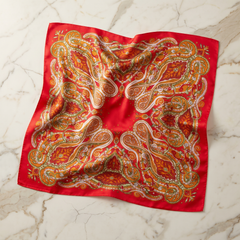 Roselys Paris foulard femme rouge orange paisley carré satiné 70x70 cm