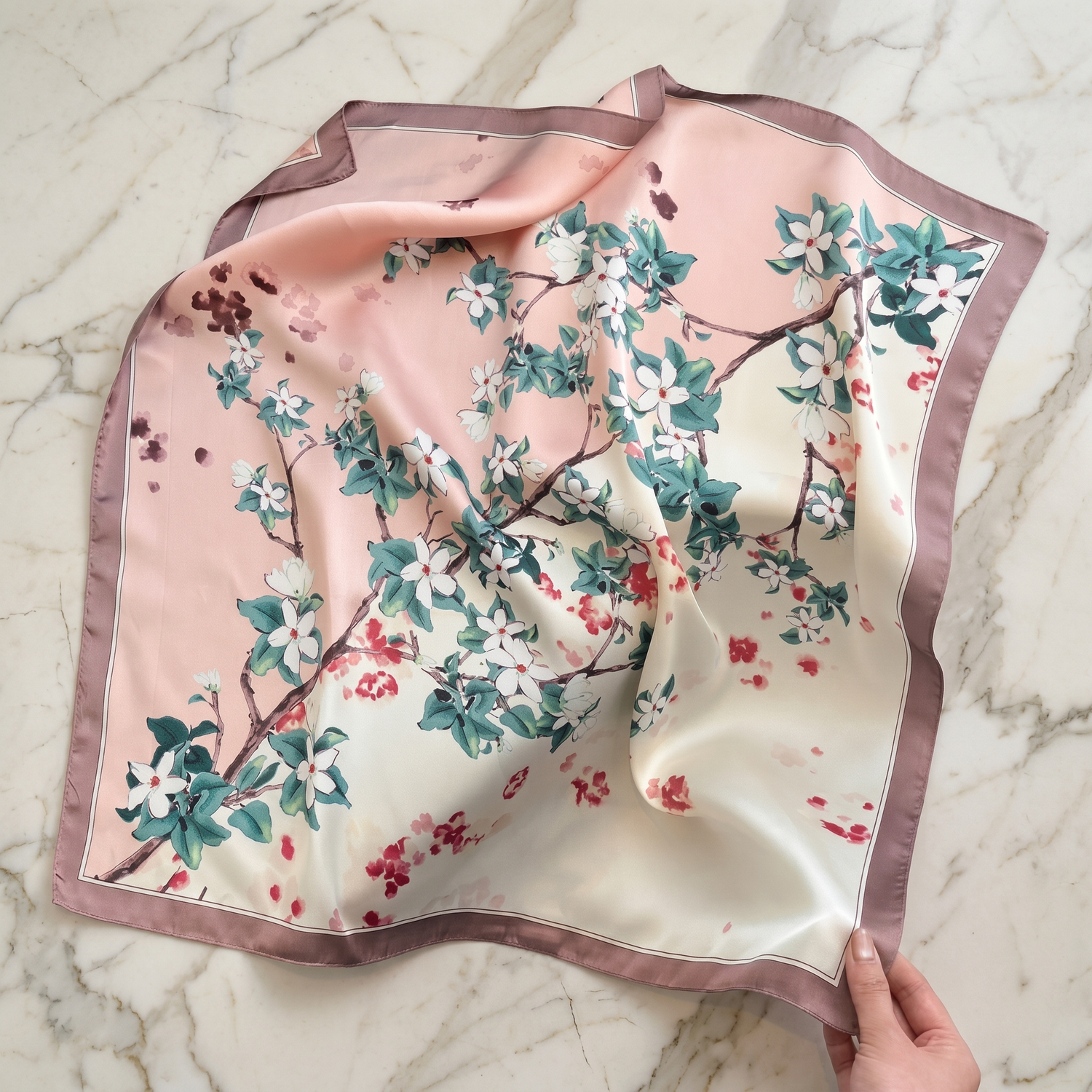 Roselys Paris foulard femme rose vert fleuri carré satiné 70x70 cm