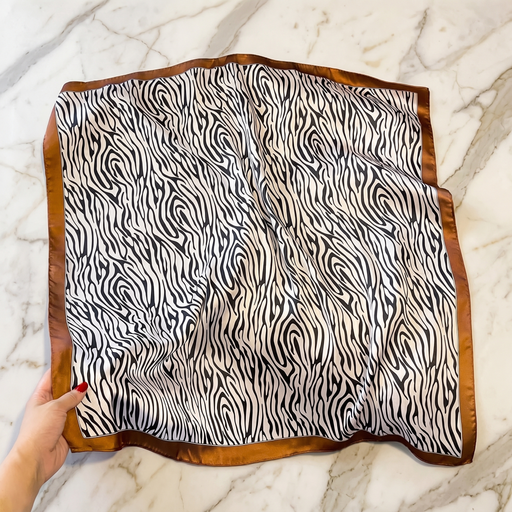 Roselys Paris foulard femme marron orange animalier carré satiné 70x70 cm