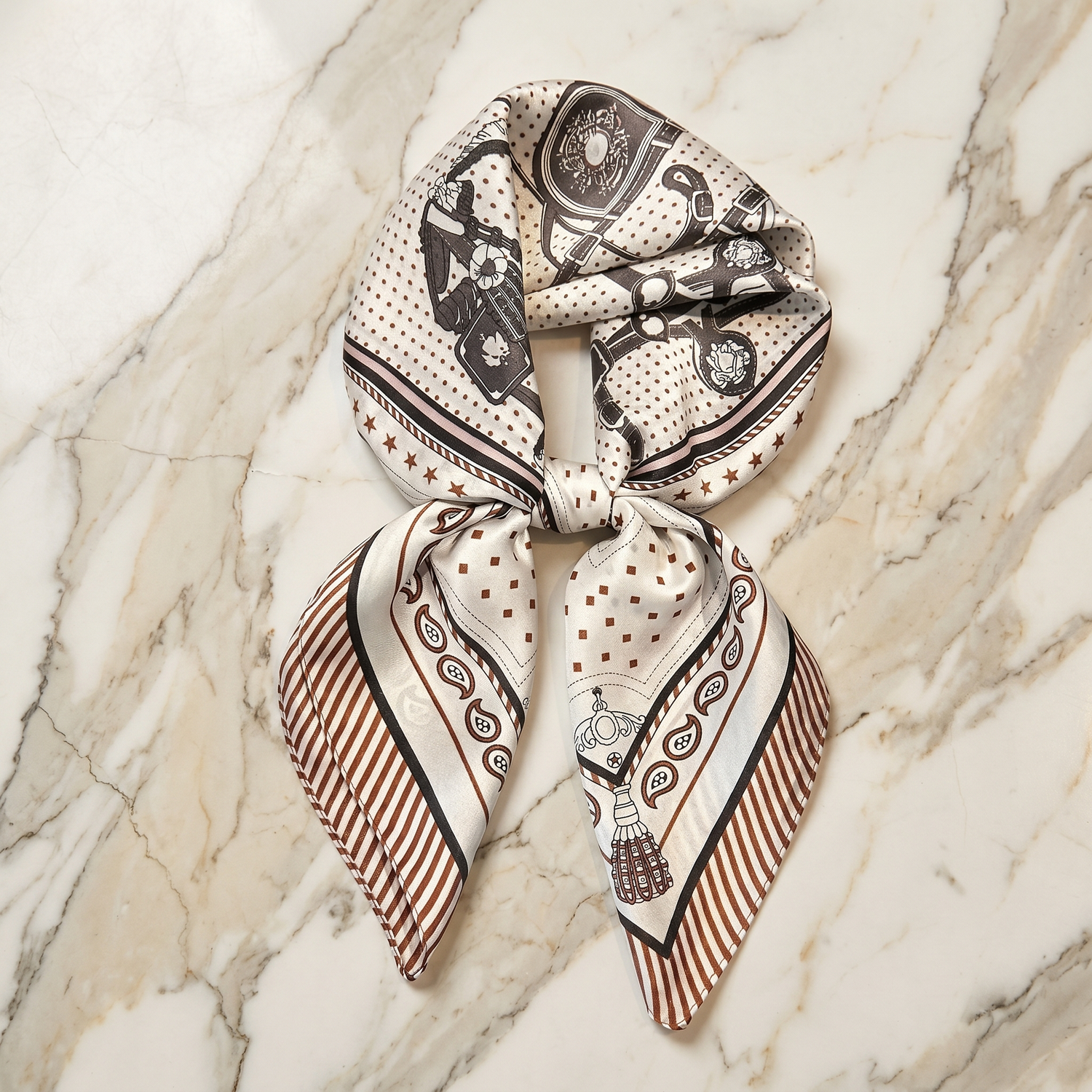 Roselys Paris foulard femme crème gris baroque carré satiné 70x70 cm