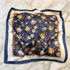 Roselys Paris foulard femme marine doré fleuri carré satiné 70x70 cm