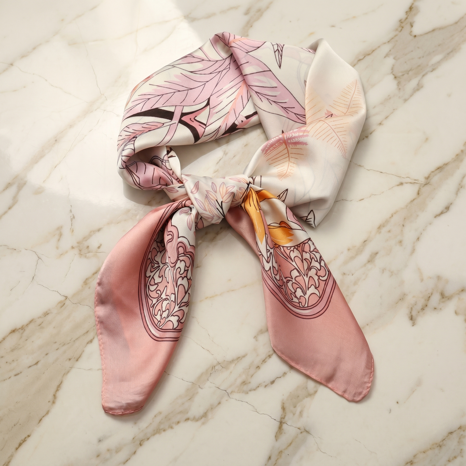 Roselys Paris foulard femme rose crème fleuri carré satiné 70x70 cm