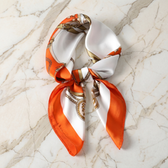 Roselys Paris foulard femme blanc orange abstrait carré satiné 70x70 cm