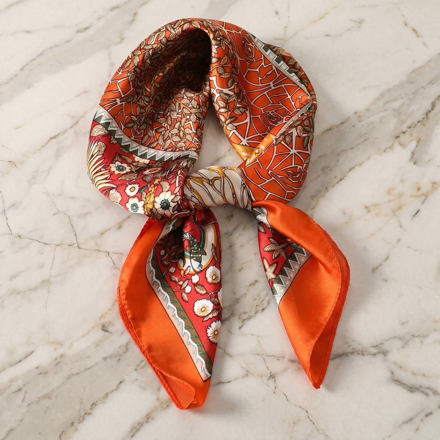 Roselys Paris foulard femme crème orange paisley carré satiné 70x70 cm