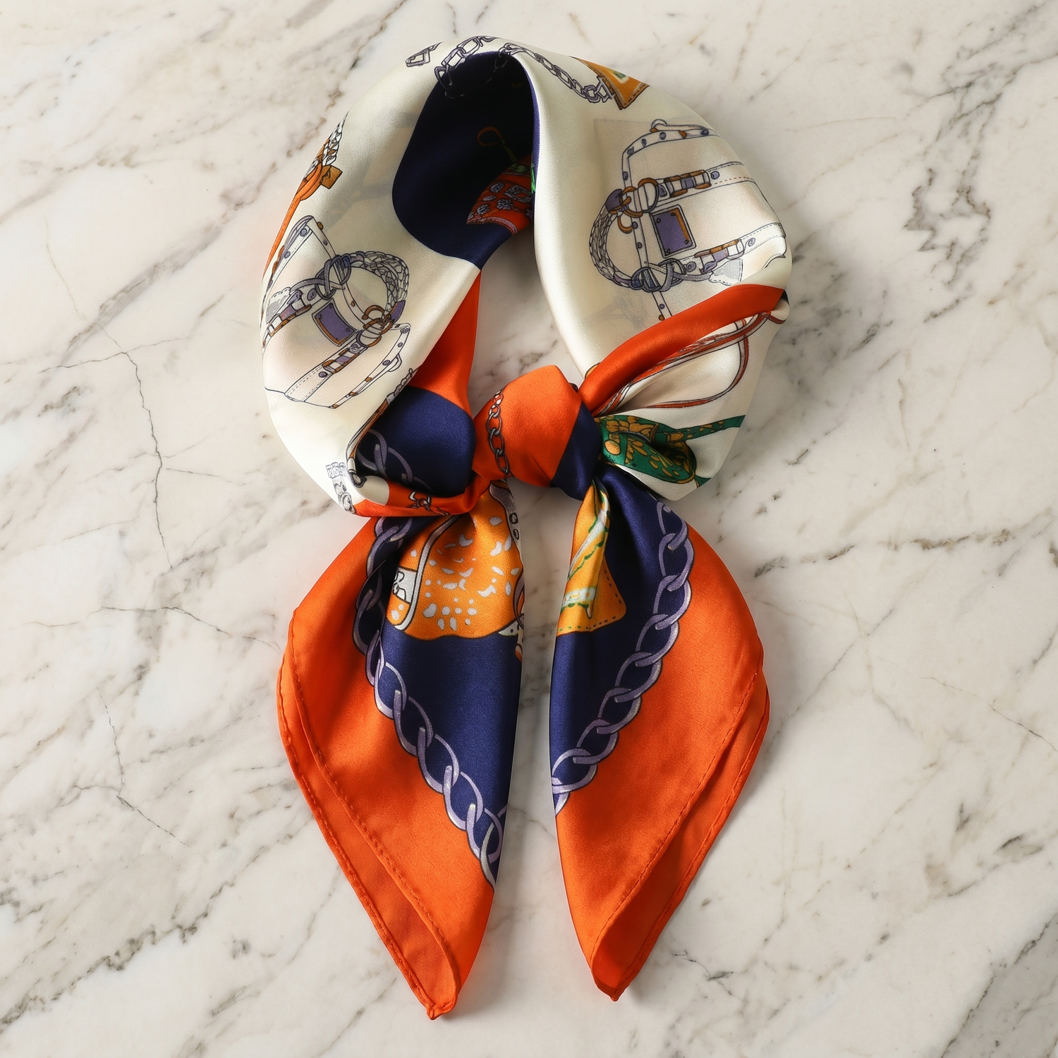 Roselys Paris foulard femme crème orange baroque carré satiné 70x70 cm
