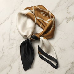 Roselys Paris foulard femme doré noir abstrait carré satiné 70x70 cm