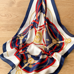 Roselys Paris foulard femme crème marine baroque carré satiné 70x70 cm