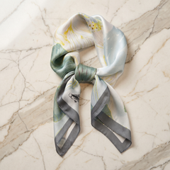 Roselys Paris foulard femme gris vert fleuri carré satiné 70x70 cm