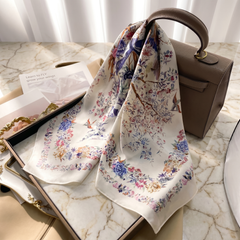 Roselys Paris foulard femme blanc rose fleuri carré satiné 70x70 cm