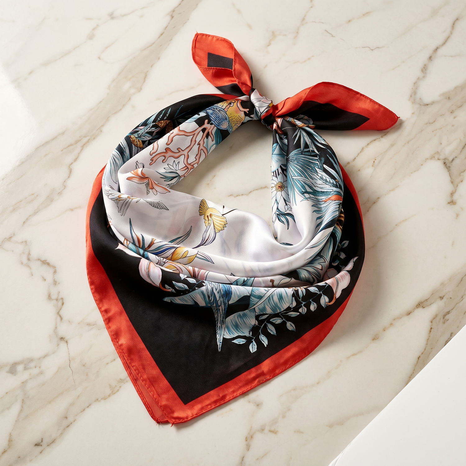 Roselys Paris foulard femme noir rouge fleuri carré satiné 70x70 cm