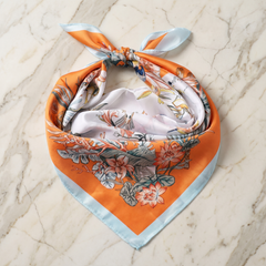 Roselys Paris foulard femme orange bleu ciel baroque carré satiné 70x70 cm