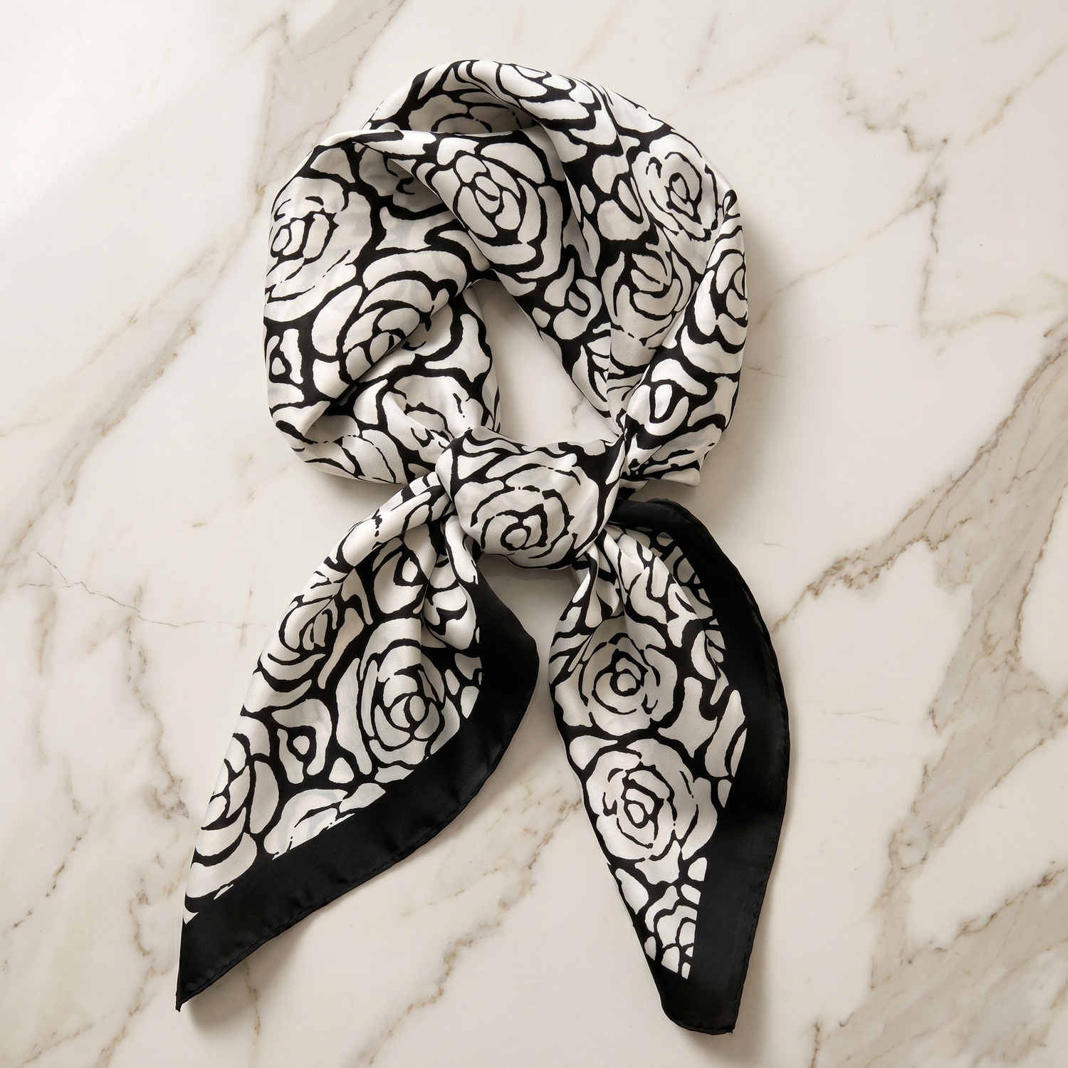 Roselys Paris foulard femme blanc noir baroque carré satiné 70x70 cm