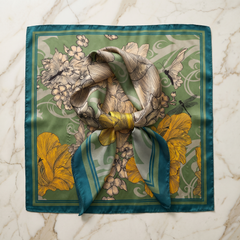 Roselys Paris foulard femme vert doré fleuri carré satiné 70x70 cm