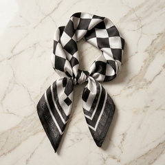 Roselys Paris foulard femme noir blanc carreaux carré satiné 70x70 cm